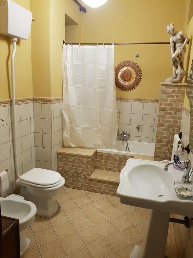 Pelu Il Marinaio Hotell Palermo Eksteriør bilde